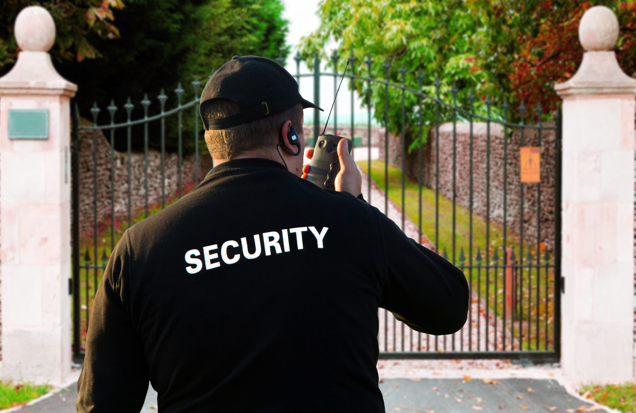 The Role of Technology in Gated Community Security: From Surveillance Systems to Access Control